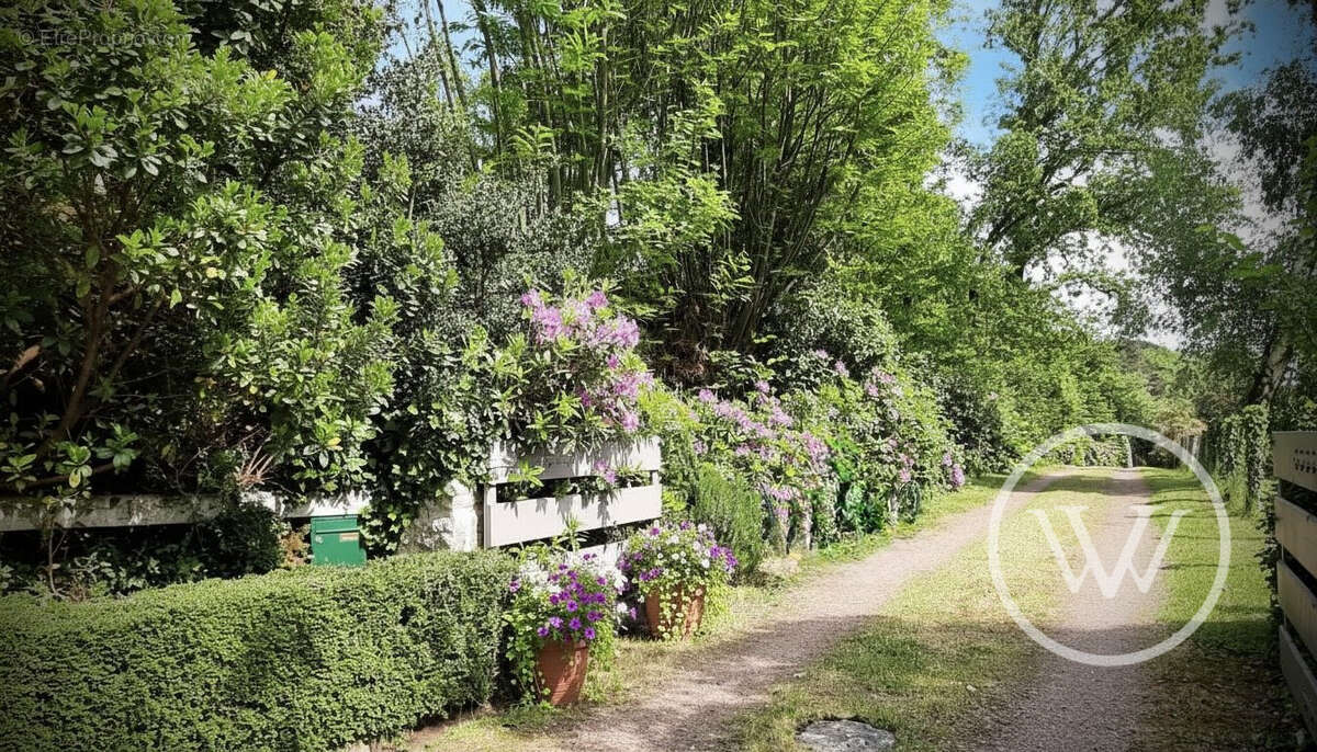 Maison à ECOMMOY