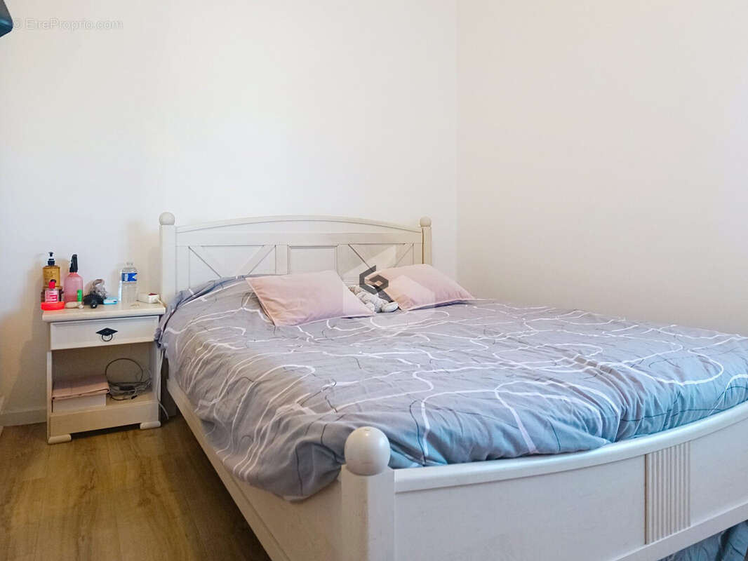 Appartement 120 m² à Reims  - photo 4