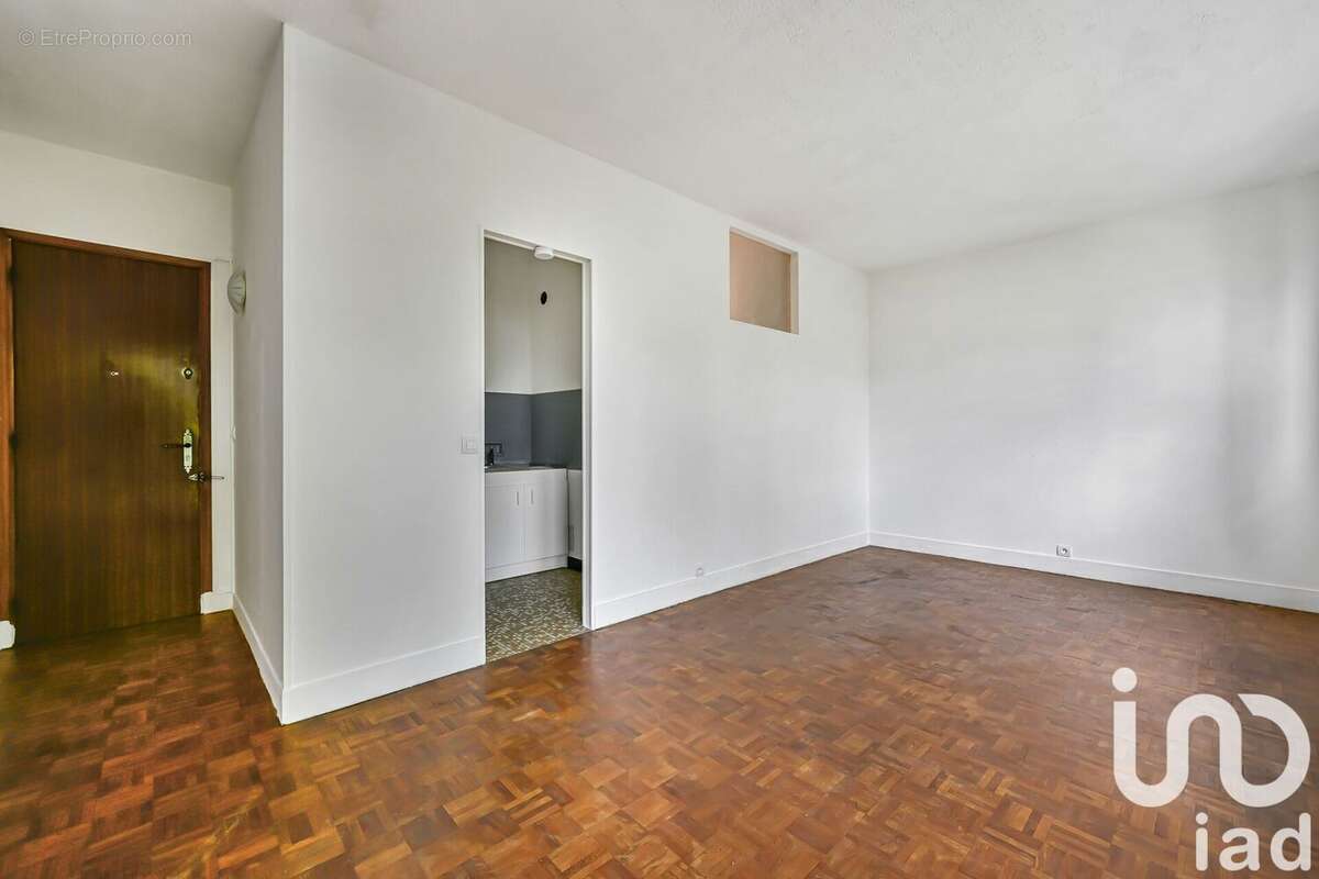 Photo 2 - Appartement à COLOMBES