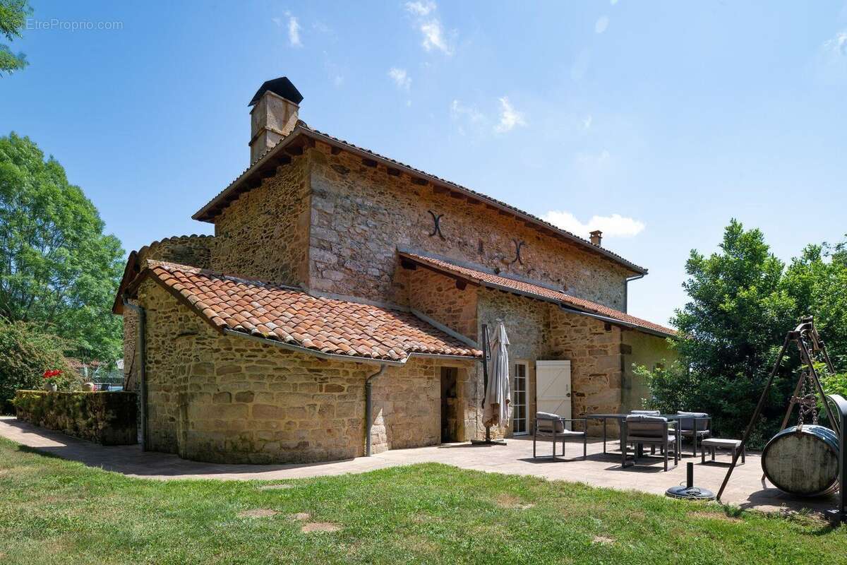 Maison à FIGEAC