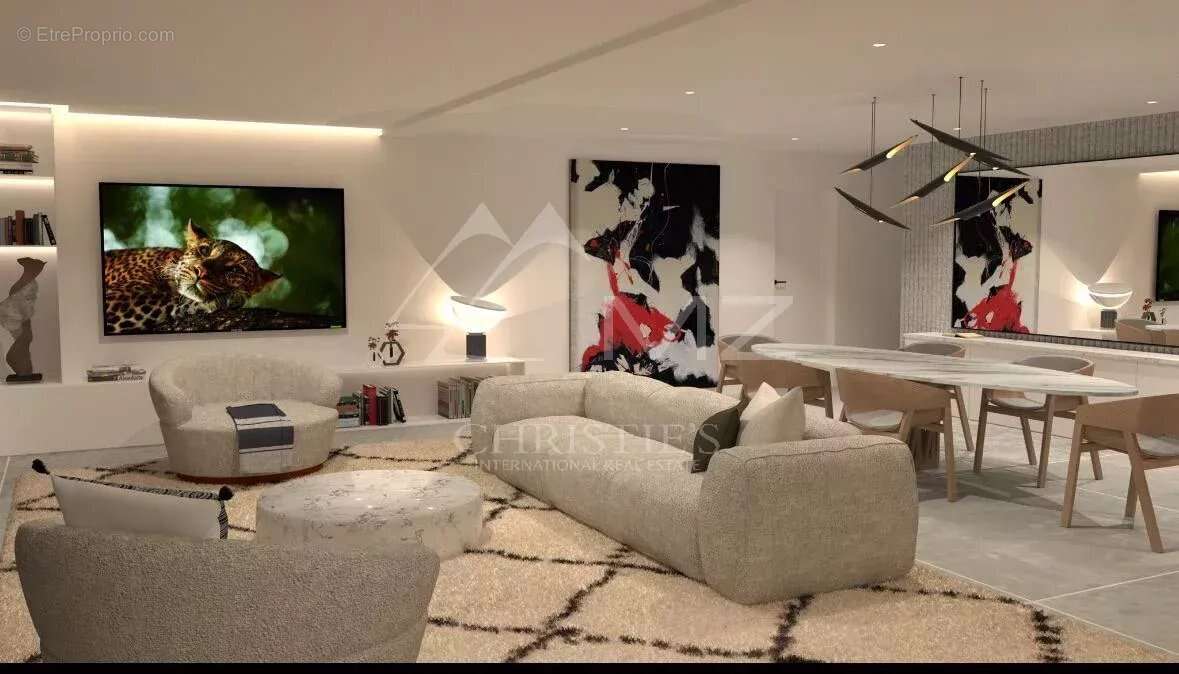 Maison à ROQUEBRUNE-SUR-ARGENS