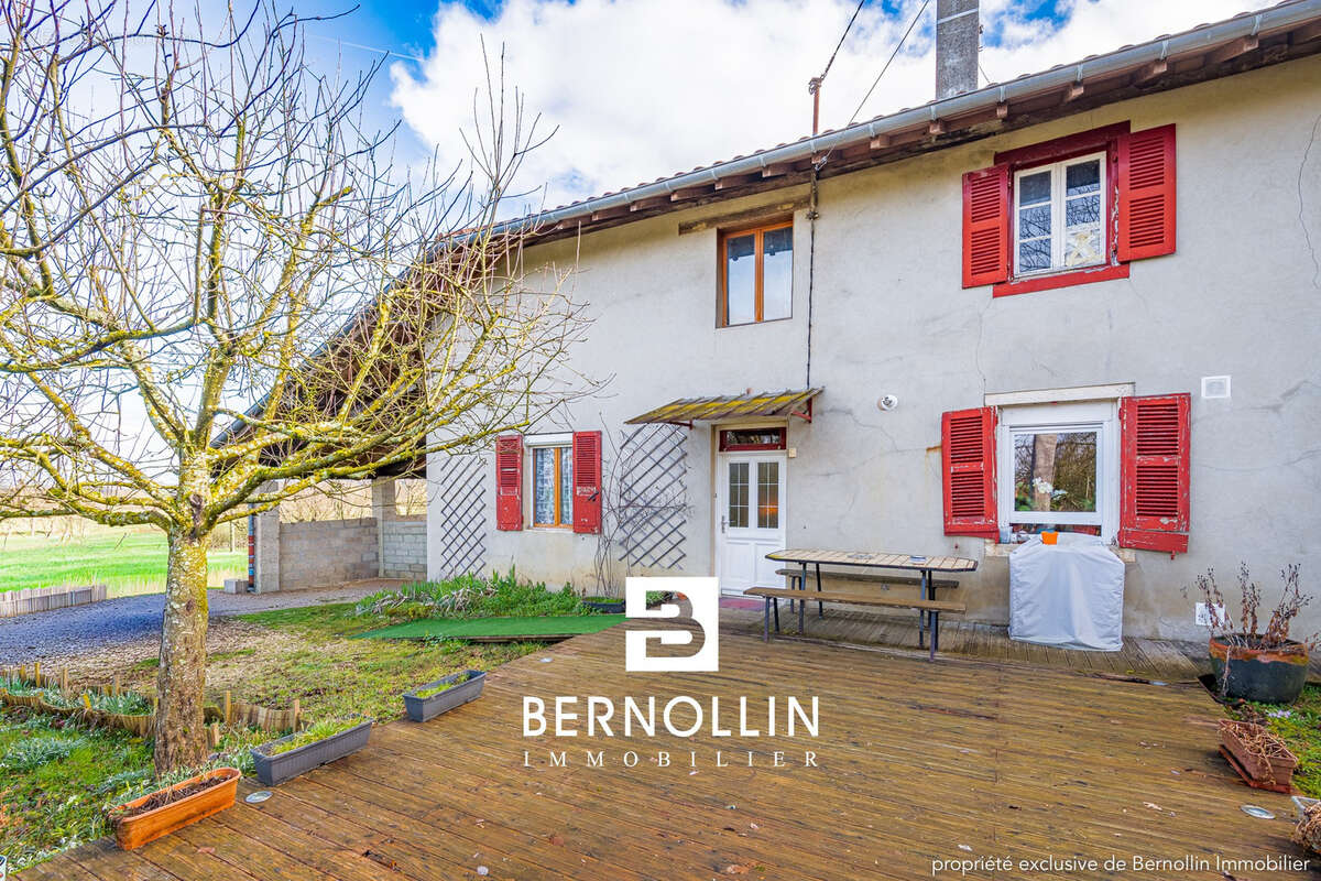 Maison à BEREZIAT