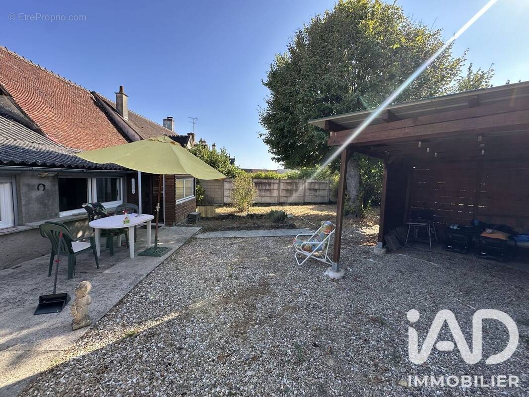 Photo 1 - Maison à REUILLY