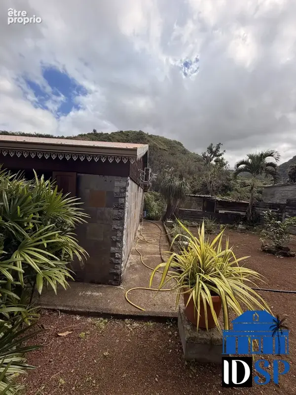 Maison 4 pièces 80 m² à vendre à Entre-Deux (97414) - photo 6