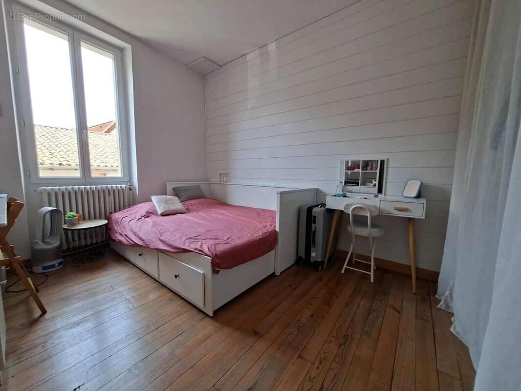 Maison 92 m² à Caussade  - photo 10
