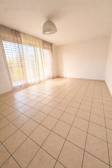 Appartement à LAMORLAYE
