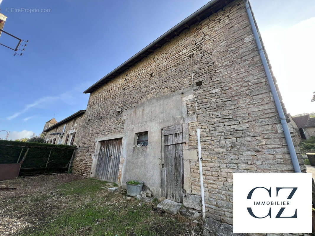 Maison à CHAUDENAY-LA-VILLE