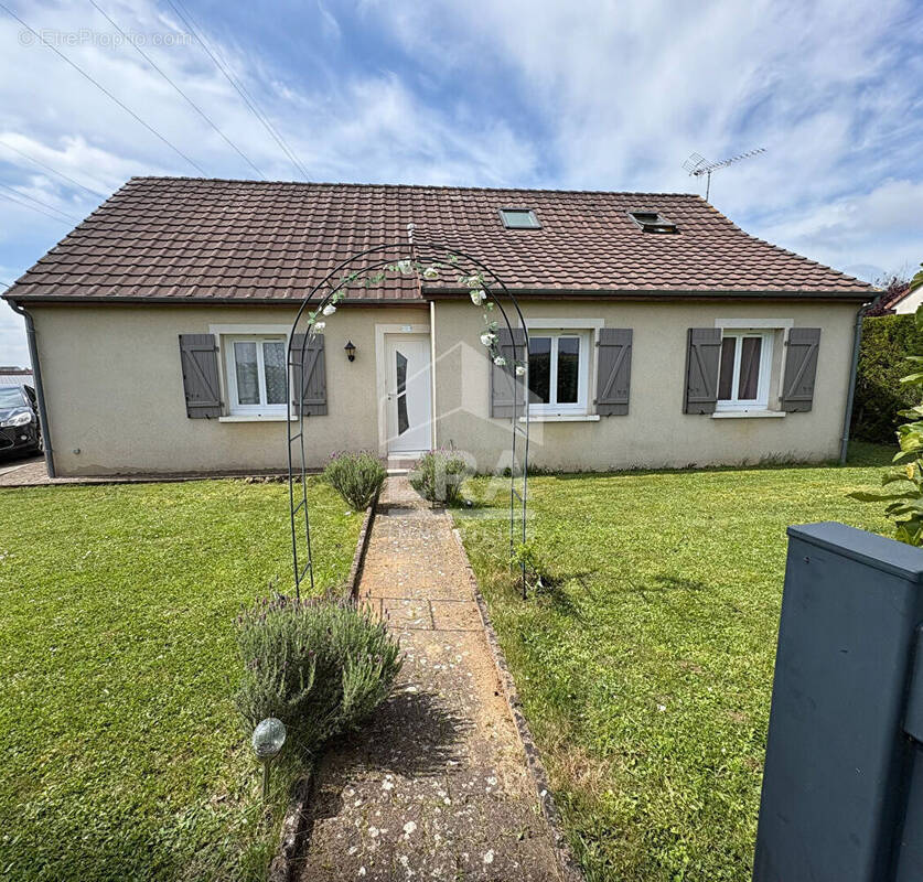 Maison à NEUVY-PAILLOUX