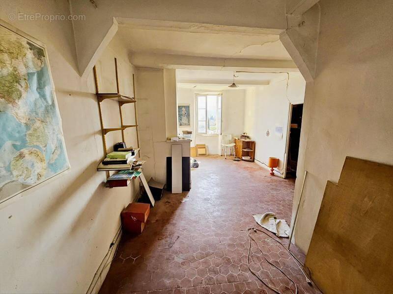 Appartement à LE LUC