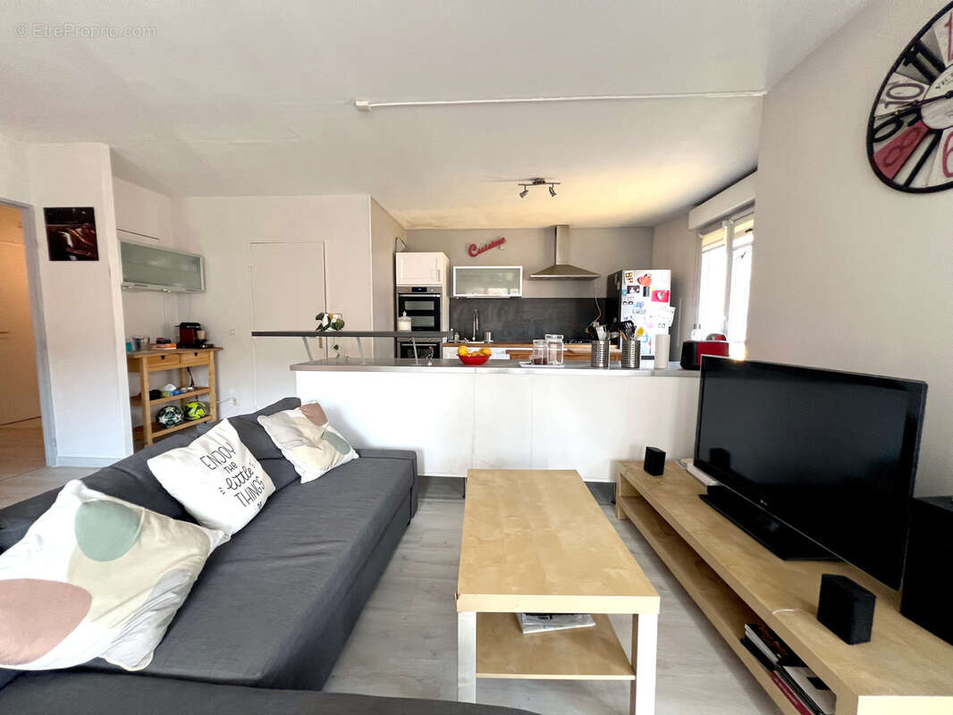 Appartement à LYON-9E