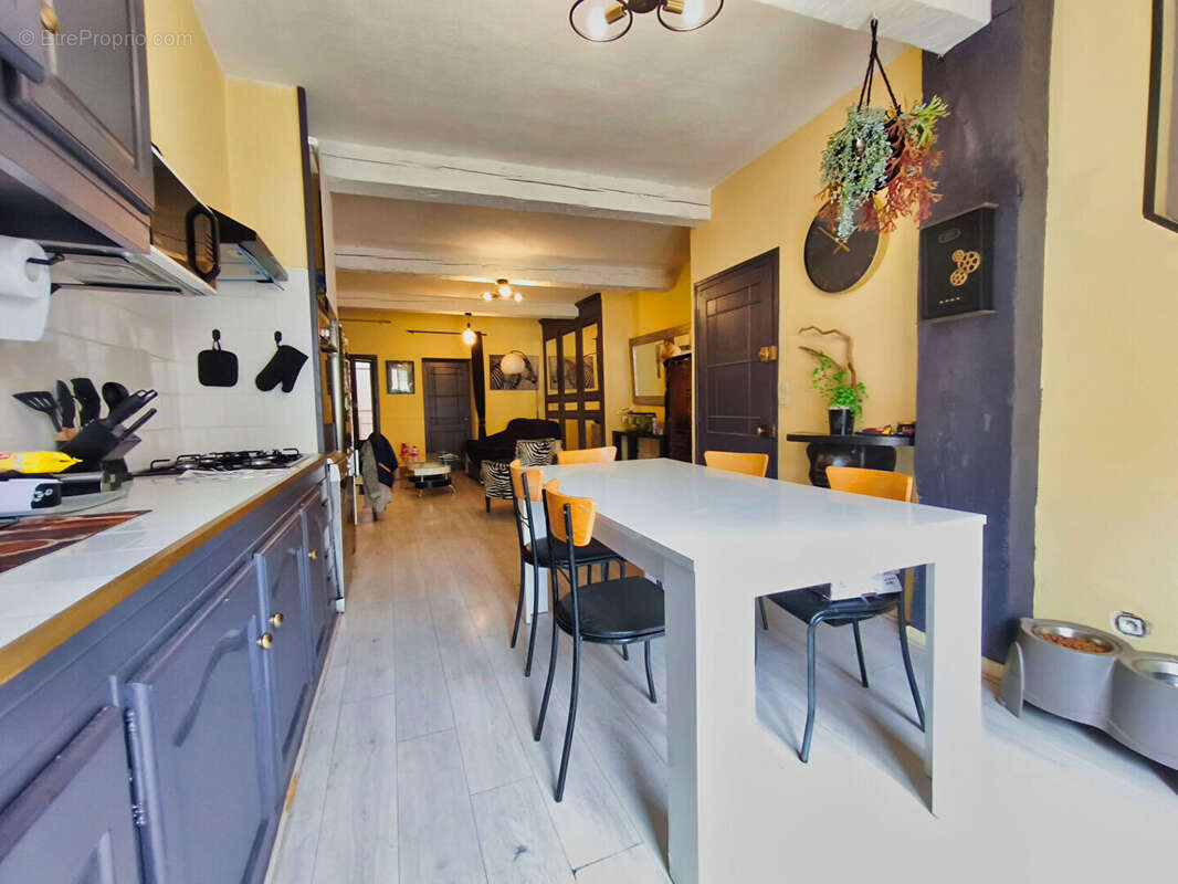 Maison à VILLELONGUE-DE-LA-SALANQUE