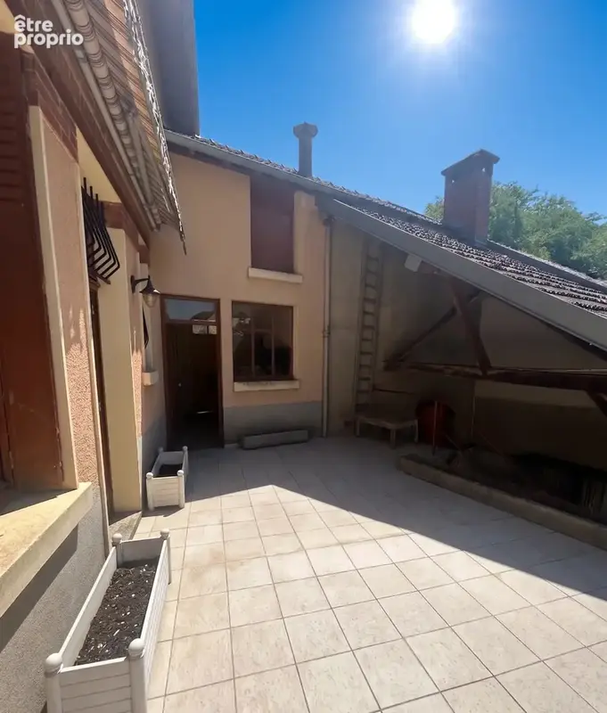 Maison centre village - photo 6