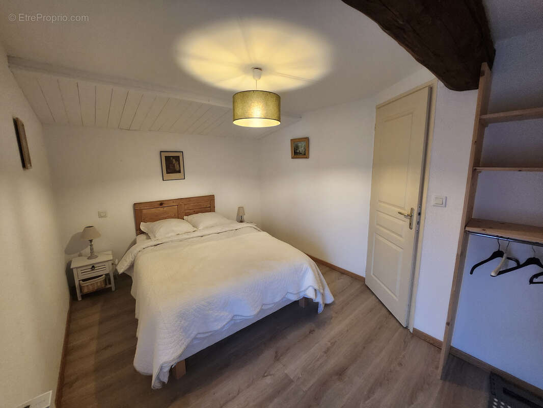 Appartement à UZES