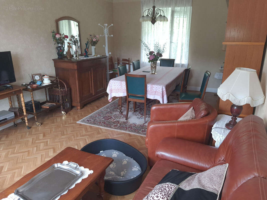 Photo 5 - Maison à GUEUGNON