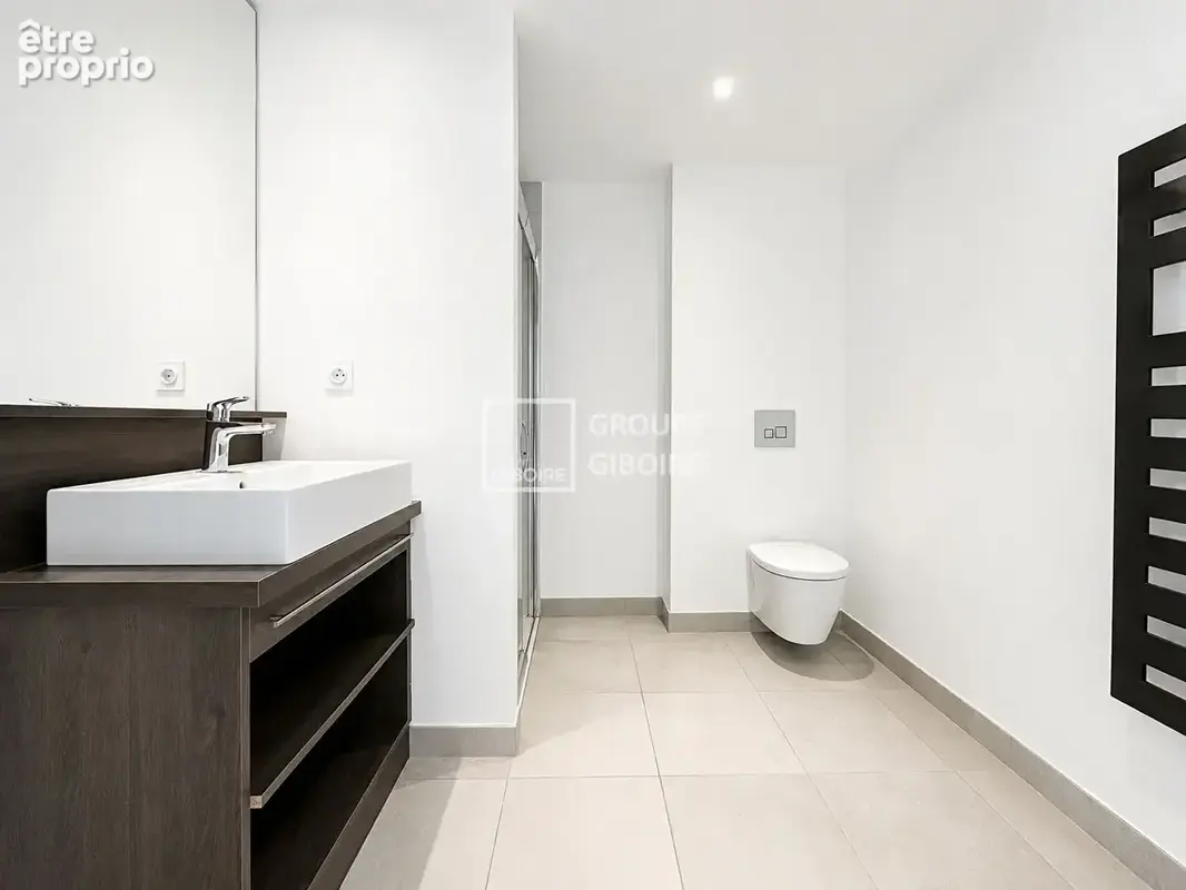 A vendre - agence giboire - appartement type 2 de 40 m² avec terrasse vue loire - nantes - photo 5