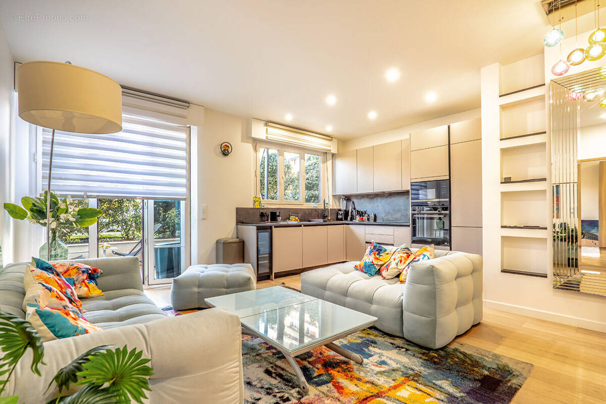 Appartement à SAINT-MAUR-DES-FOSSES