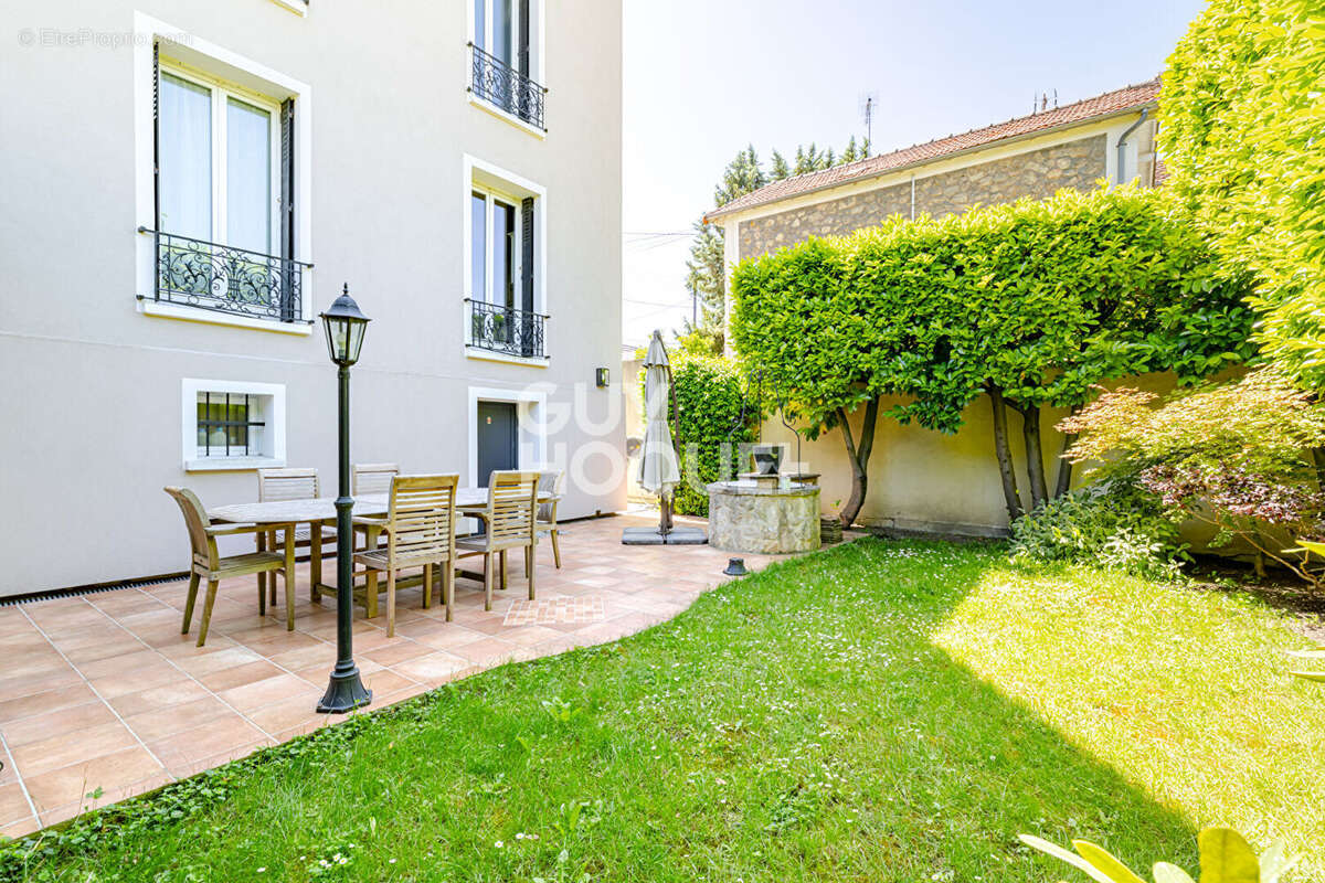 Maison à CHELLES