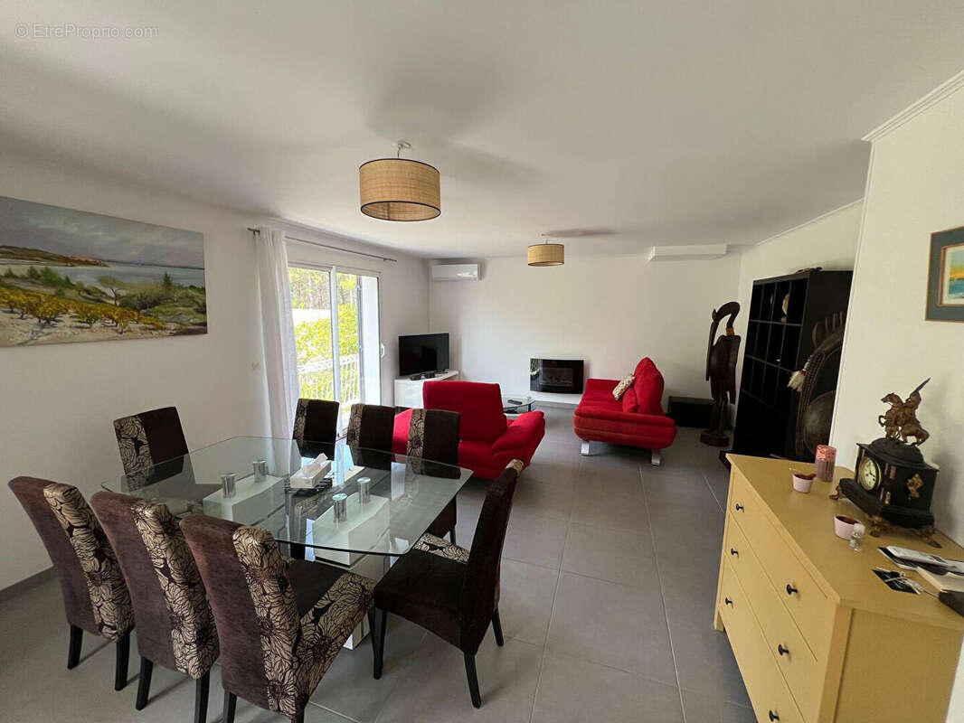 Maison à FERRALS-LES-CORBIERES