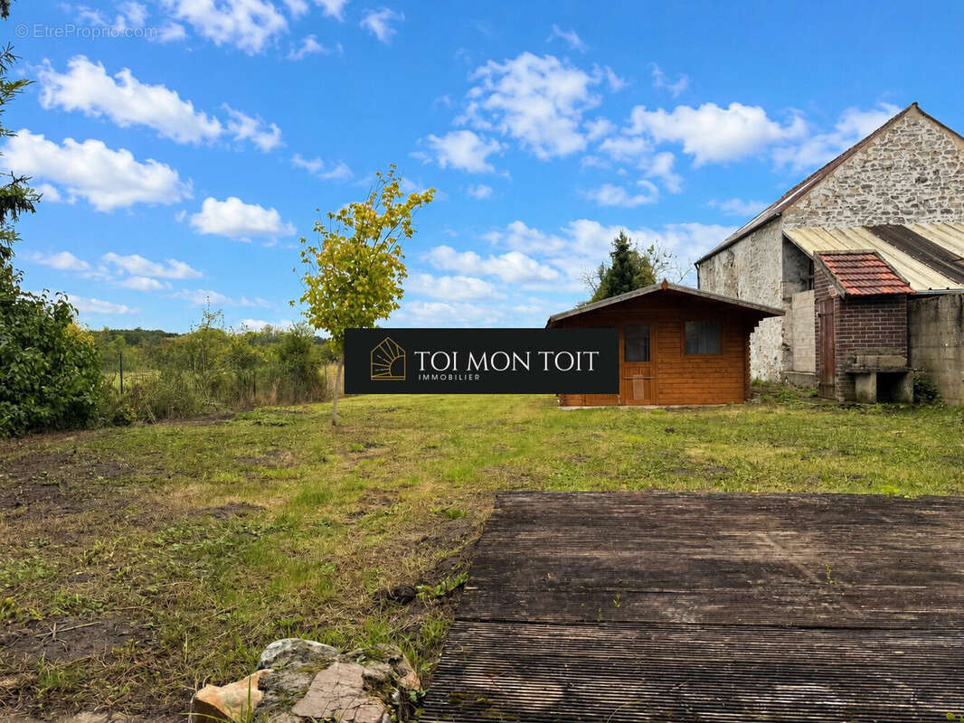 Maison 66 m² à Thiers-Sur-Theve  - photo 4