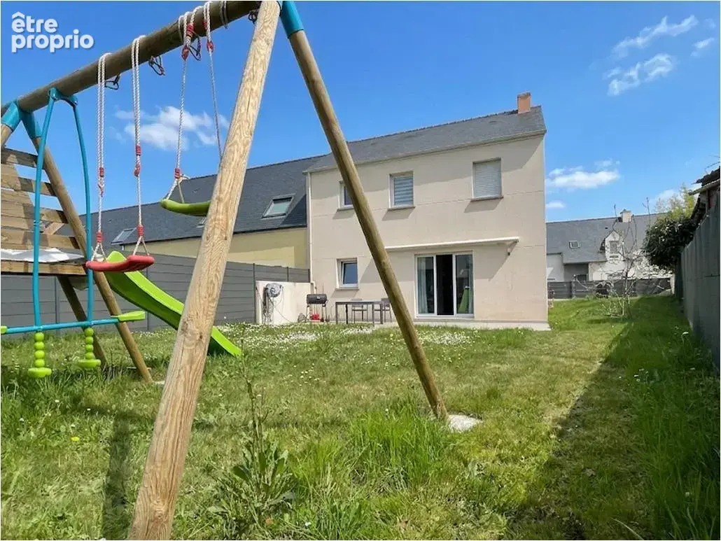 Maison à SAINTE-LUCE-SUR-LOIRE