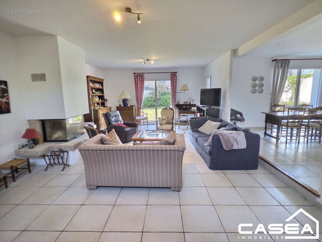 Maison à PLOBANNALEC-LESCONIL