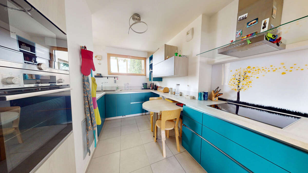 Appartement à AUBERVILLIERS