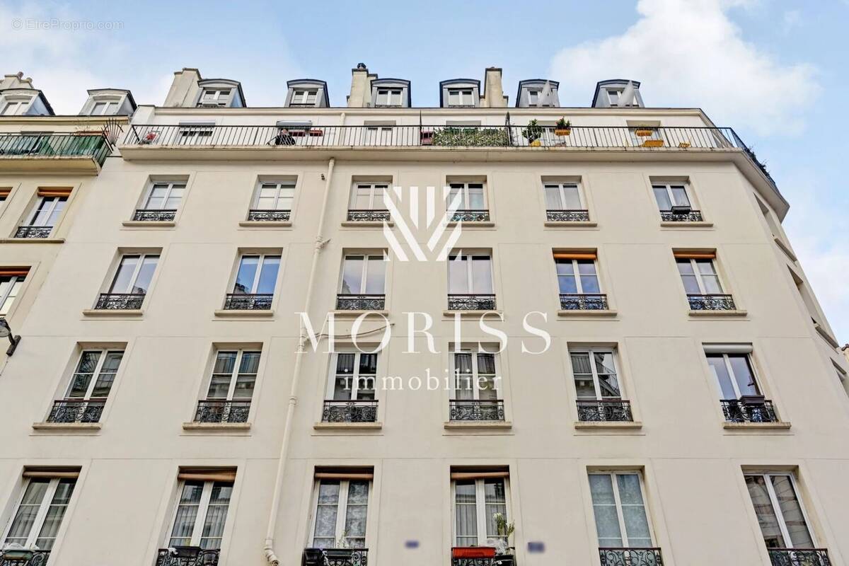 Appartement à PARIS-11E