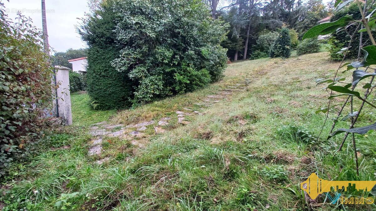 Terrain à VERTOU