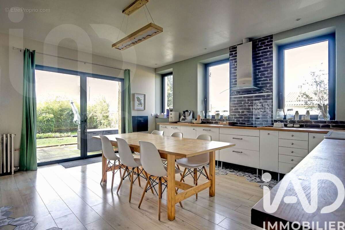 Photo 5 - Maison à SOUSSANS