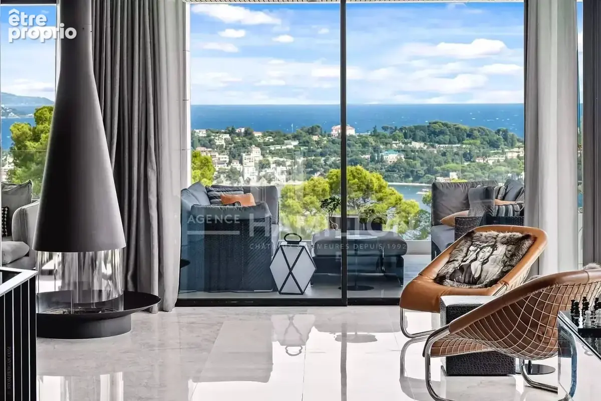 Villa Contemporaine avec Vue Mer Panoramique et Prestations Haut - photo 8