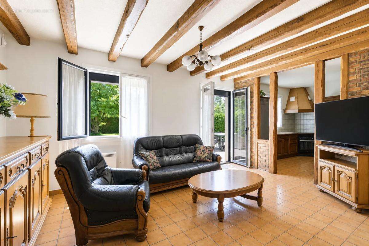 Maison familiale T7 - 125 m² - Haut Montmorency - photo 13