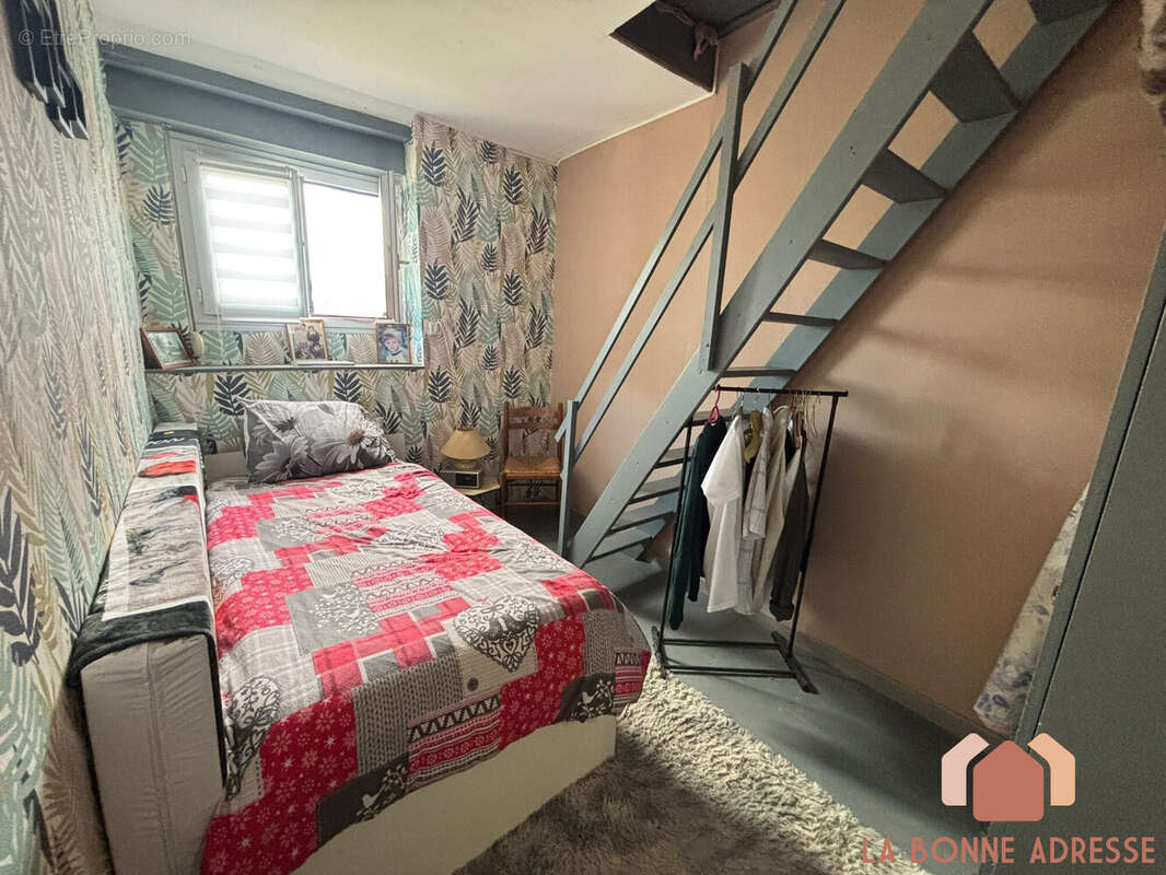 Maison 83 m² à Wattrelos  - photo 9