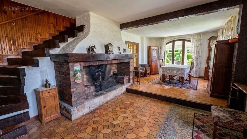 Maison à AUDINCOURT