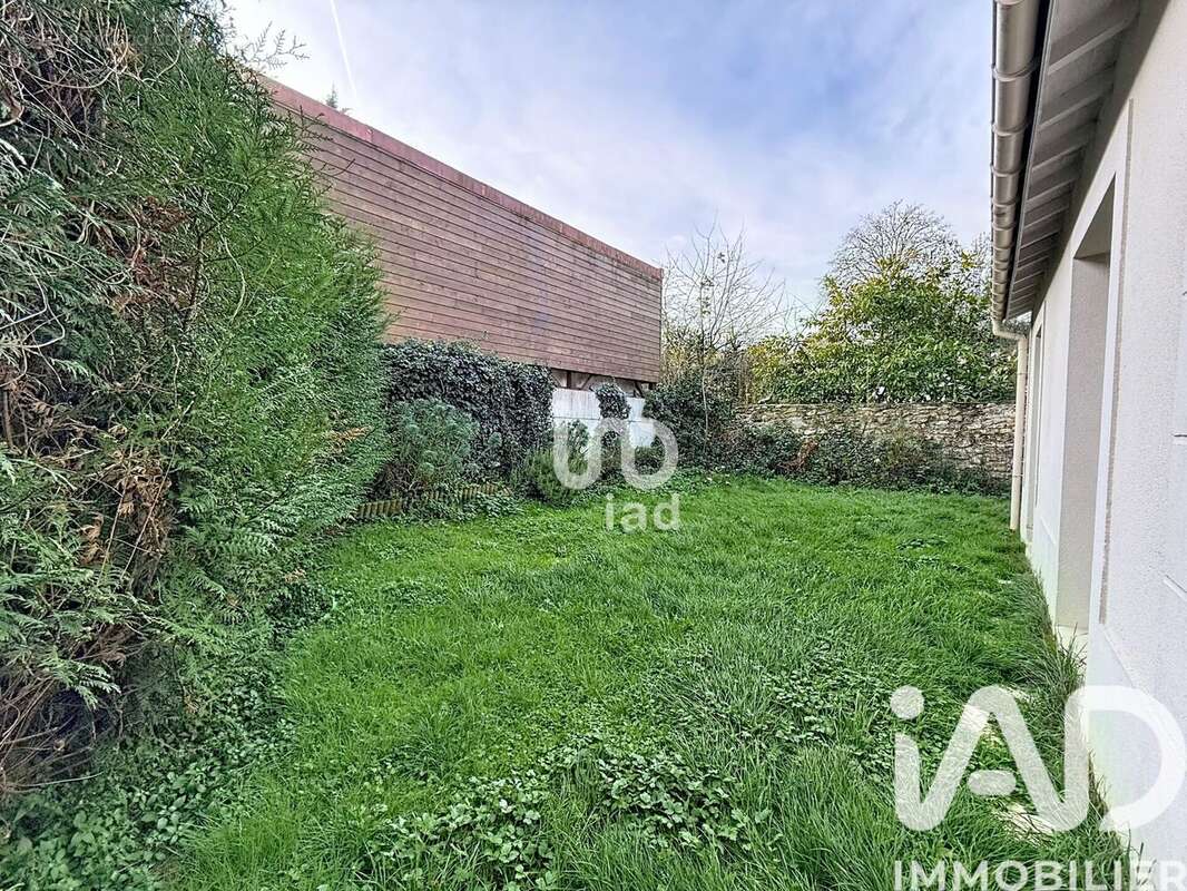 Photo 3 - Maison à MORAINVILLIERS
