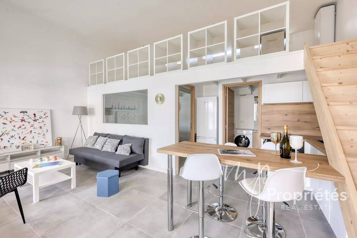 Appartement à LE LAVANDOU