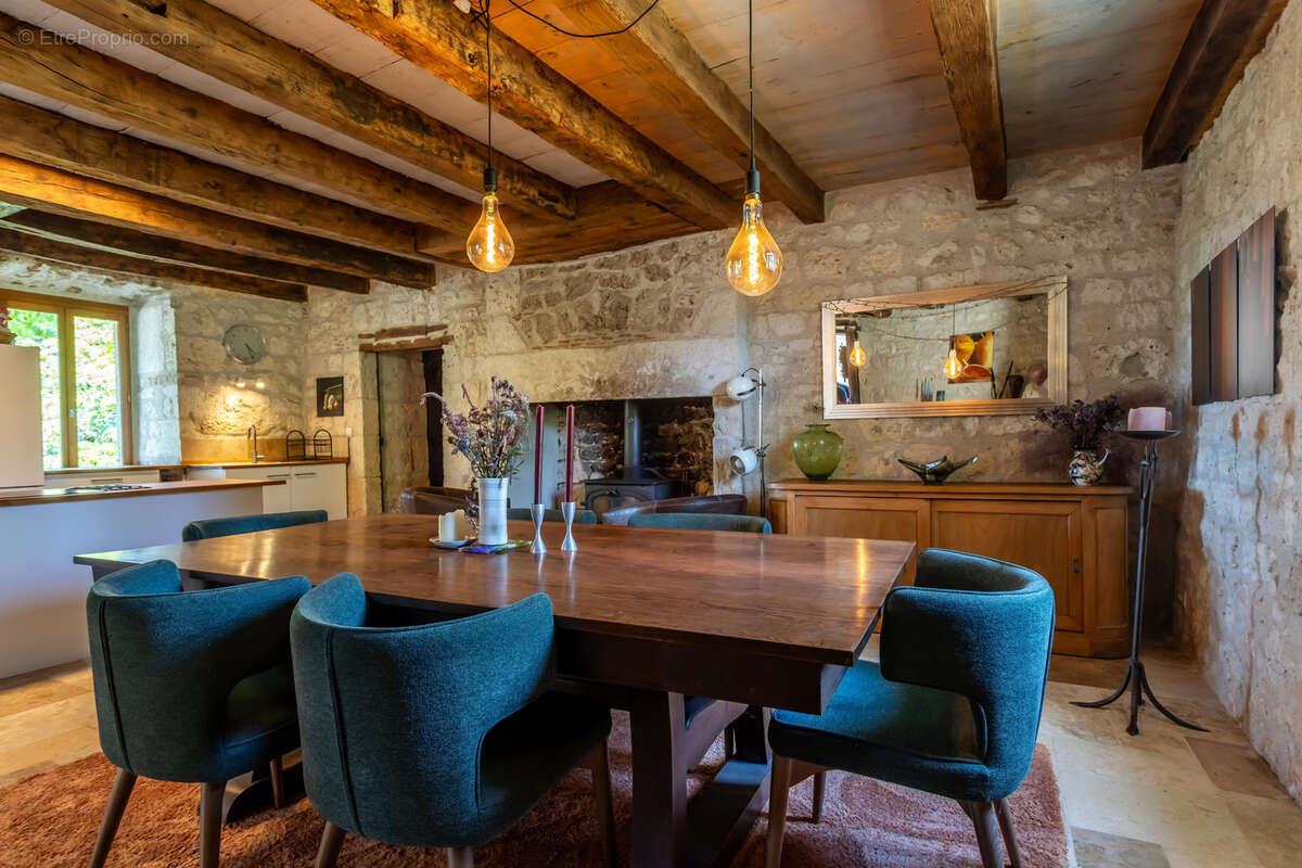 Propriété de campagne avec piscine et dépendances - photo 37