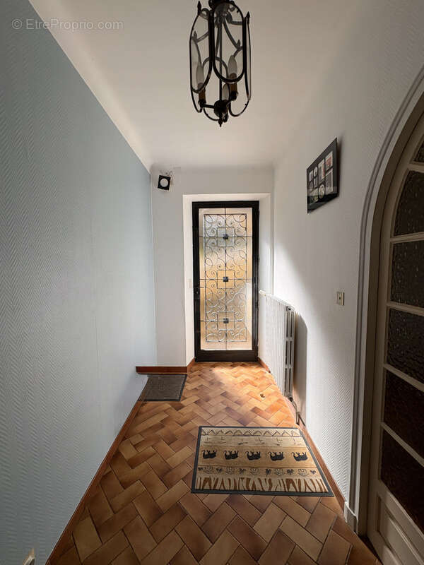 Maison à SALLES-DE-BELVES