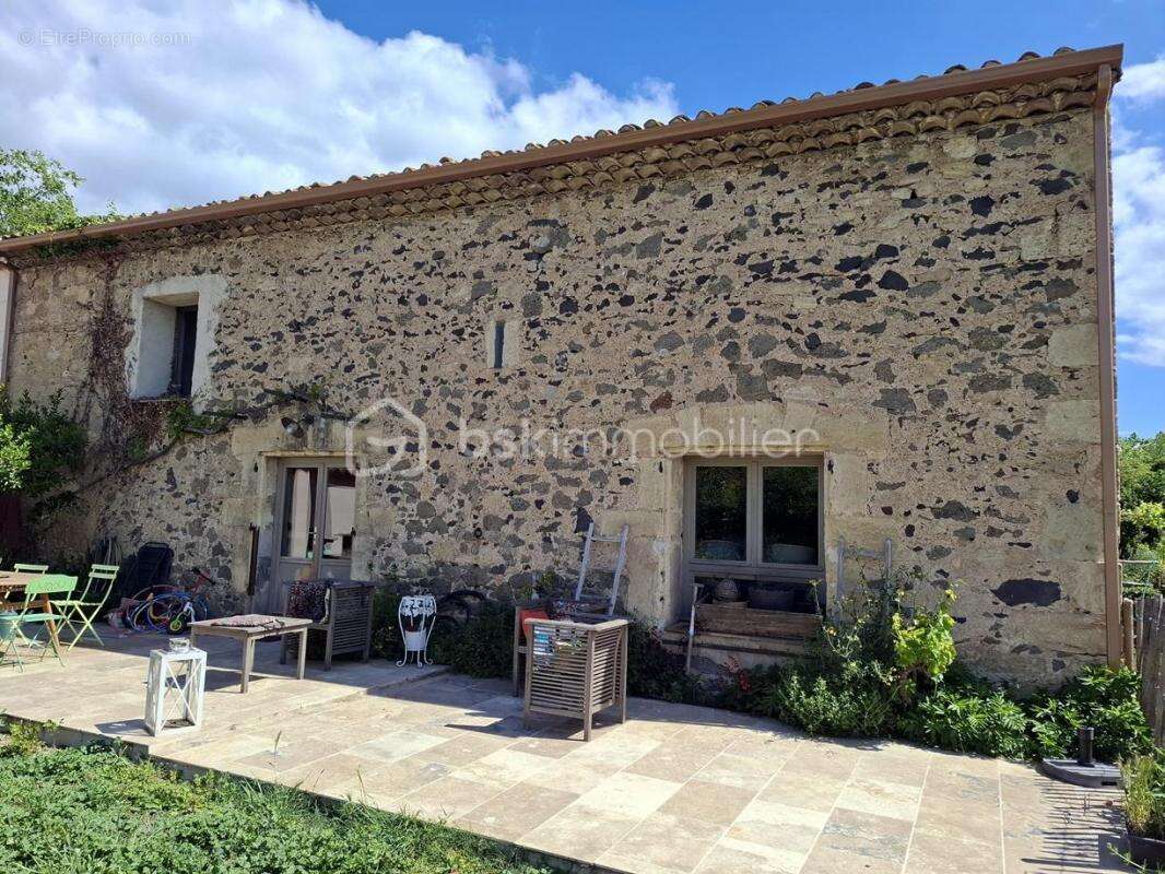 Maison à PEZENAS
