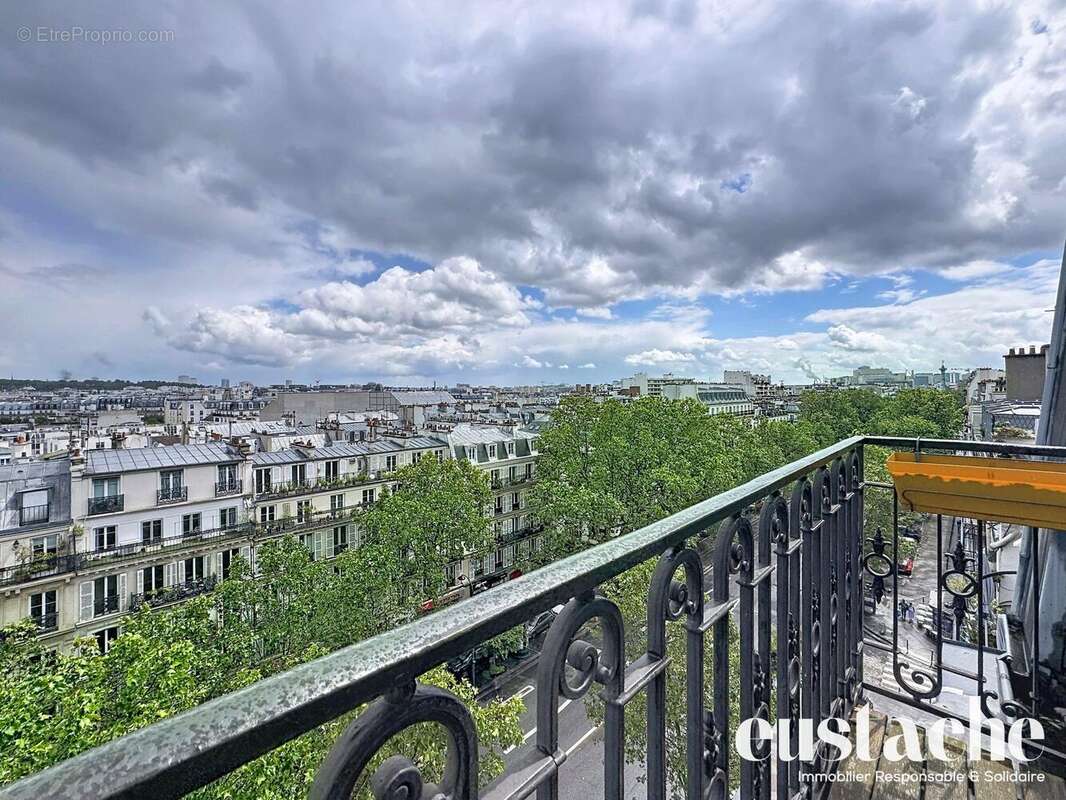 Appartement à PARIS-3E