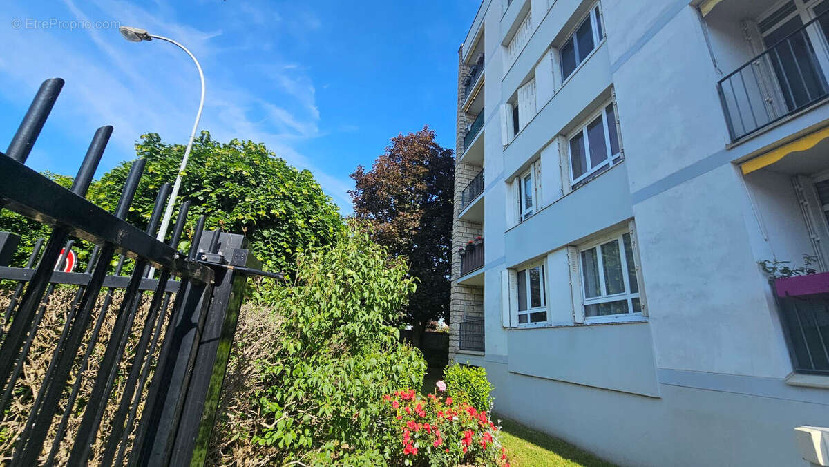 Appartement 3 pièces 59.60m²  JOINVILLE-LE-PONT - photo 11