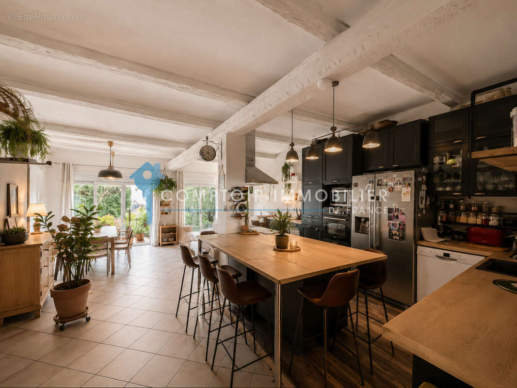 Maison à VERGEZE