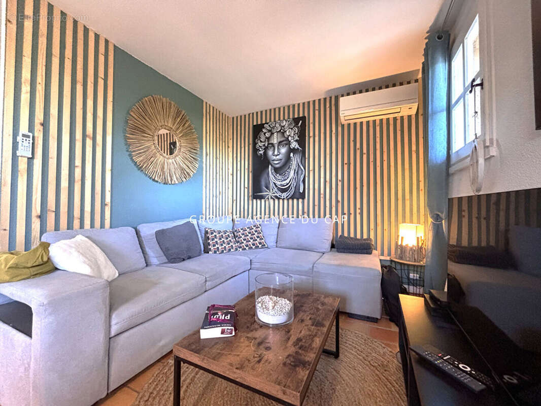 Maison à LES ISSAMBRES