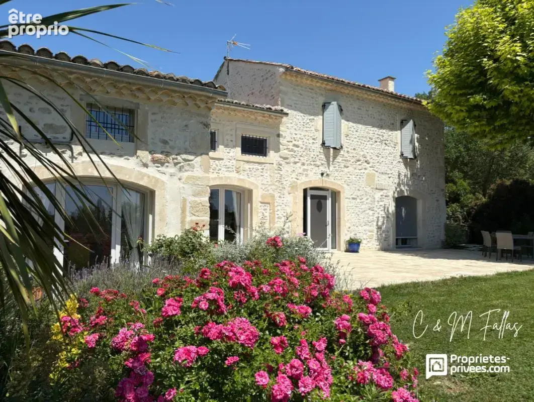 Le charme d'un mas provençal... le confort d'une demeure contemporaine - photo 3