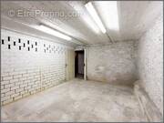 Photo 1 - Parking à PARIS-16E