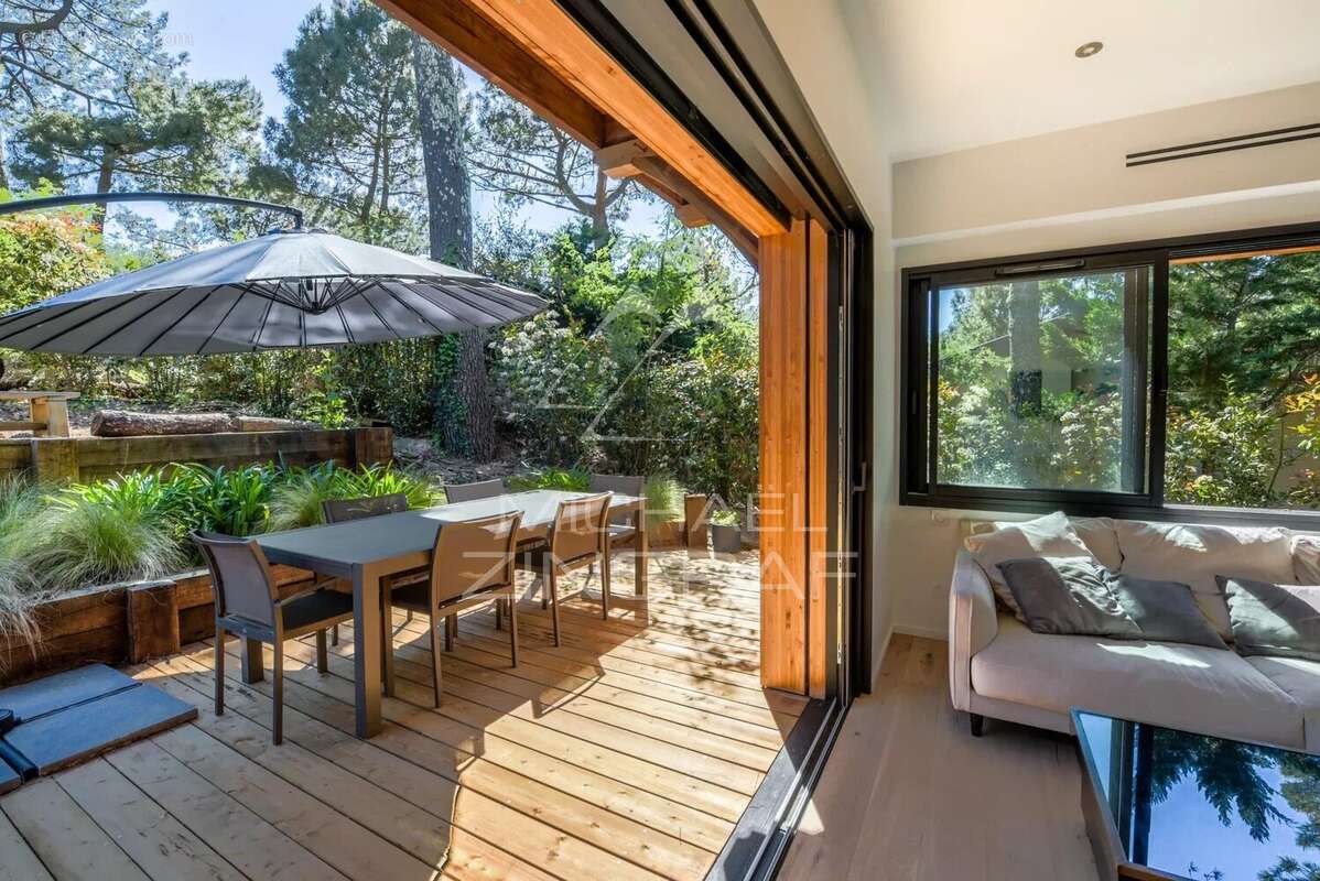 Maison à LE BOUSCAT