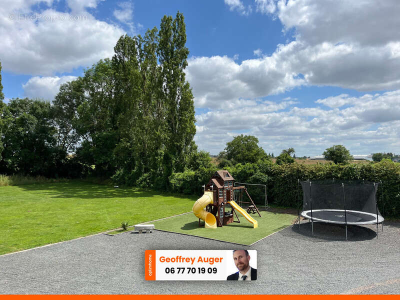 Maison à SAINTE-VERGE