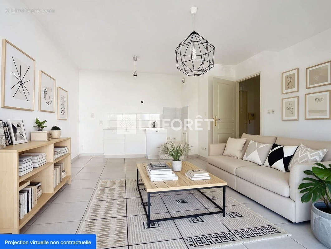 Appartement à LA VALETTE-DU-VAR