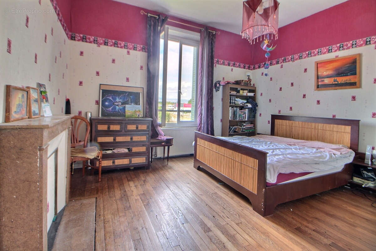 Appartement à RIORGES