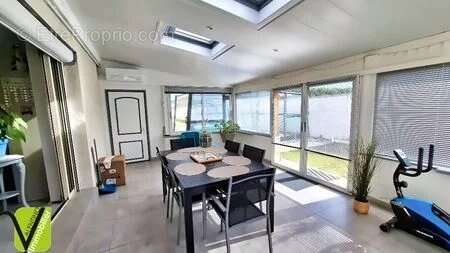 Maison à CHARVIEU-CHAVAGNEUX