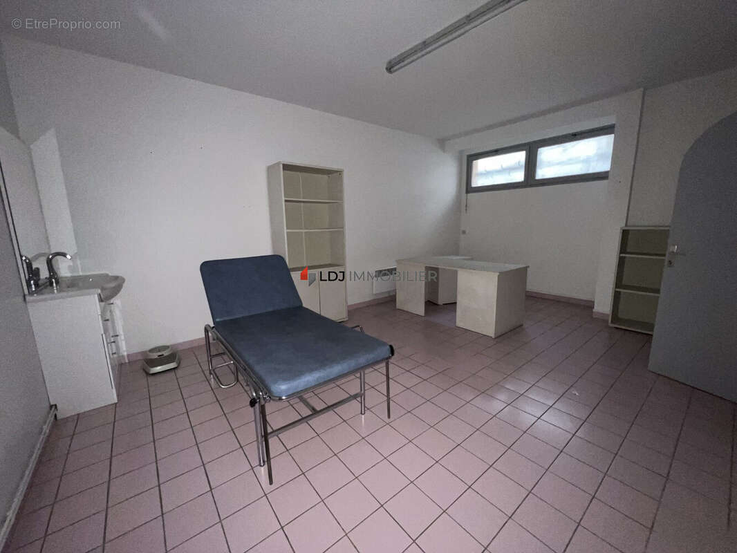 Commerce à AMELIE-LES-BAINS-PALALDA